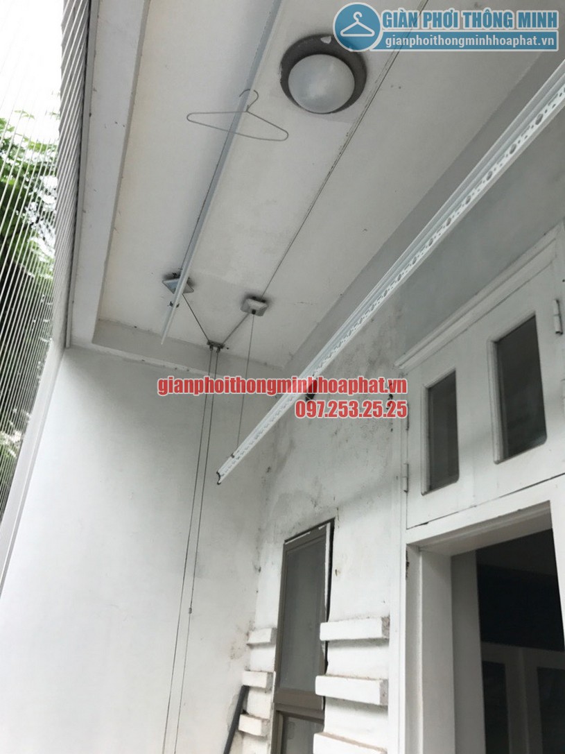 Sửa lỗi đứt dây cáp nhà chú Vỹ tại phố Dịch Vọng, Cầu Giấy, Hà Nội-02